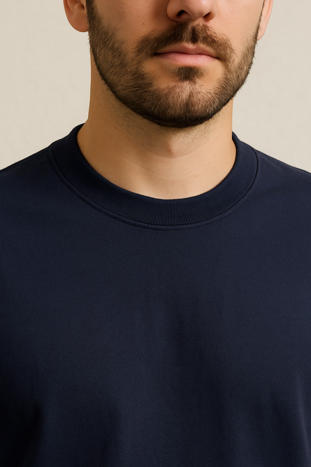 PLAYERA AZUL MARINO REGULAR FIT 200 GRAMOS