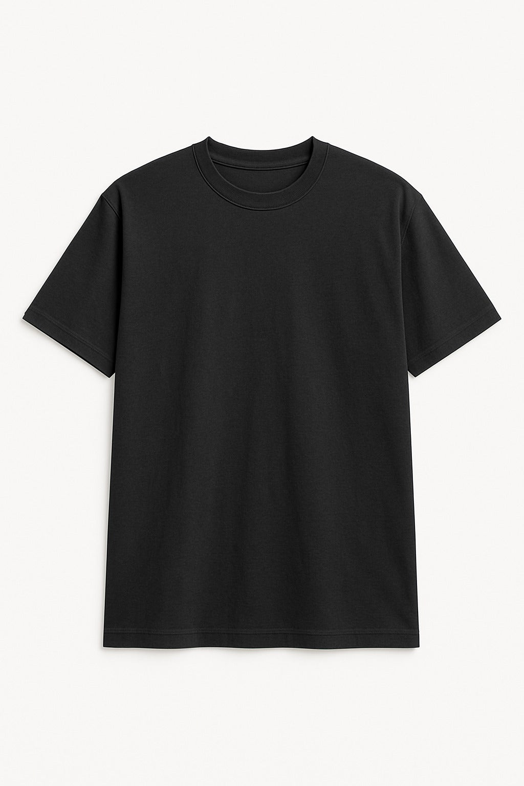 PLAYERA NEGRA REGULAR FIT 200 GSM